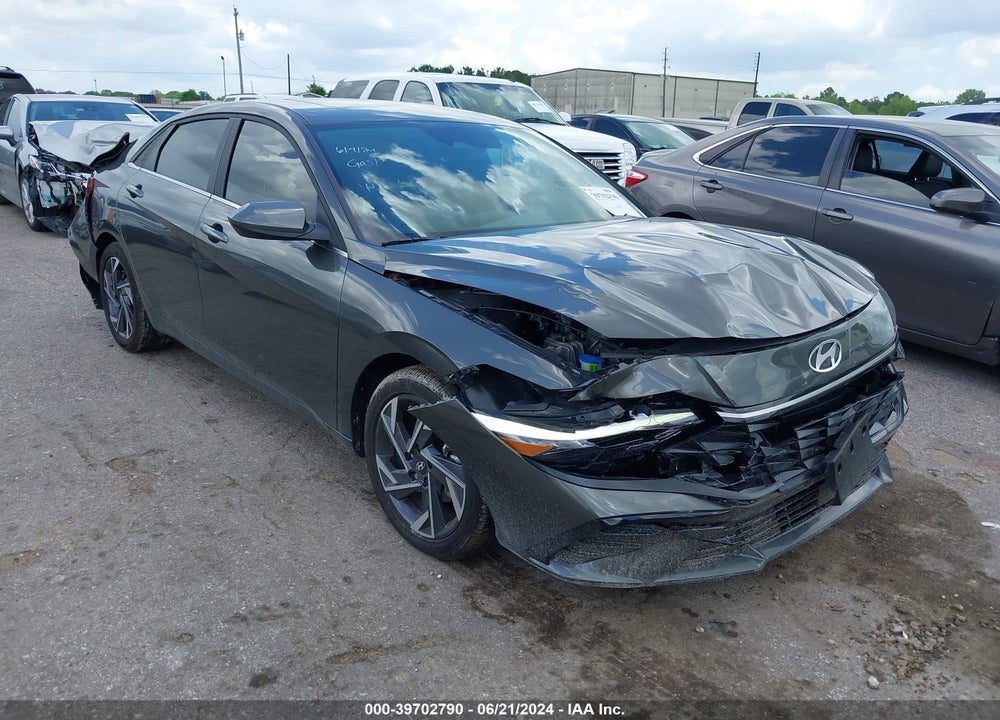 2024 HYUNDAI ELANTRA SEL VIN: KMHLS4DG3RU650383