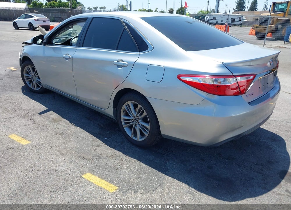 2017 TOYOTA CAMRY SE VIN: 4T1BF1FK7HU398717