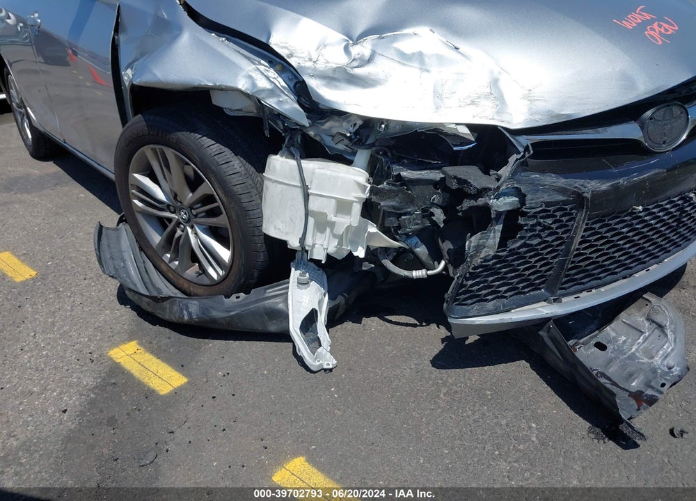 2017 TOYOTA CAMRY SE VIN: 4T1BF1FK7HU398717