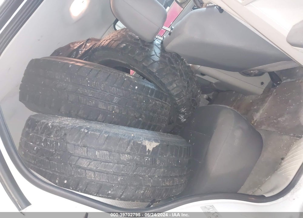 2011 FORD ESCAPE XLS VIN: 1FMCU9C76BKA44733
