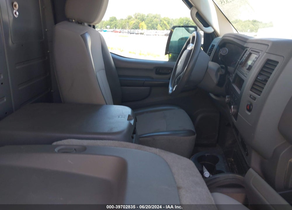 2014 NISSAN NV CARGO NV2500 HD VIN: 1N6AF0LY8EN106661