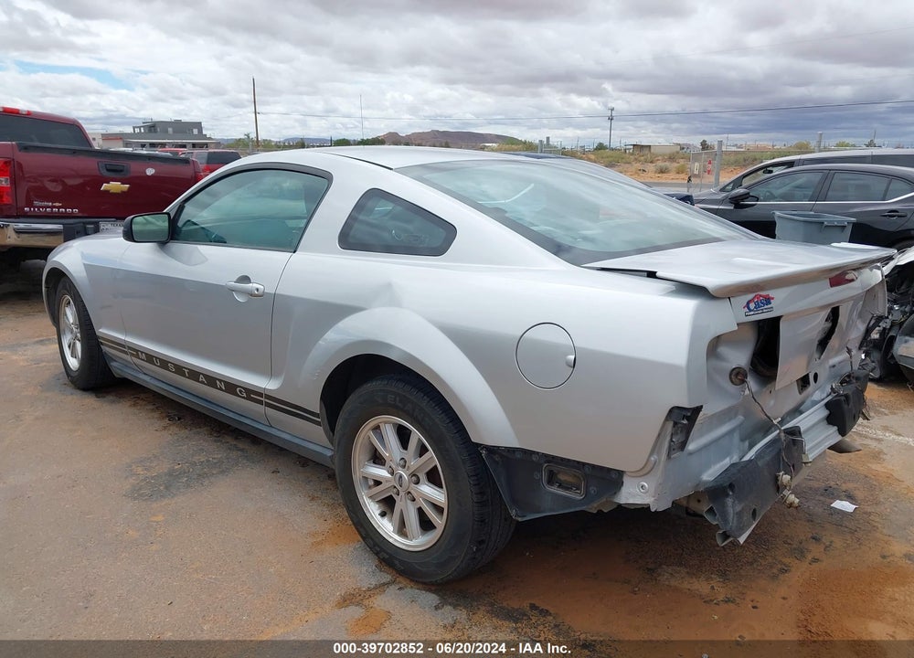 2008 FORD MUSTANG V6 DELUXE/V6 PREMIUM VIN: 1ZVHT80N285132094