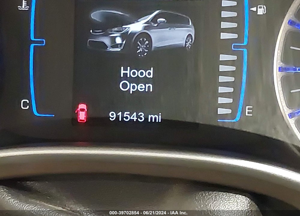 2017 CHRYSLER PACIFICA TOURING L VIN: 2C4RC1BG9HR576086