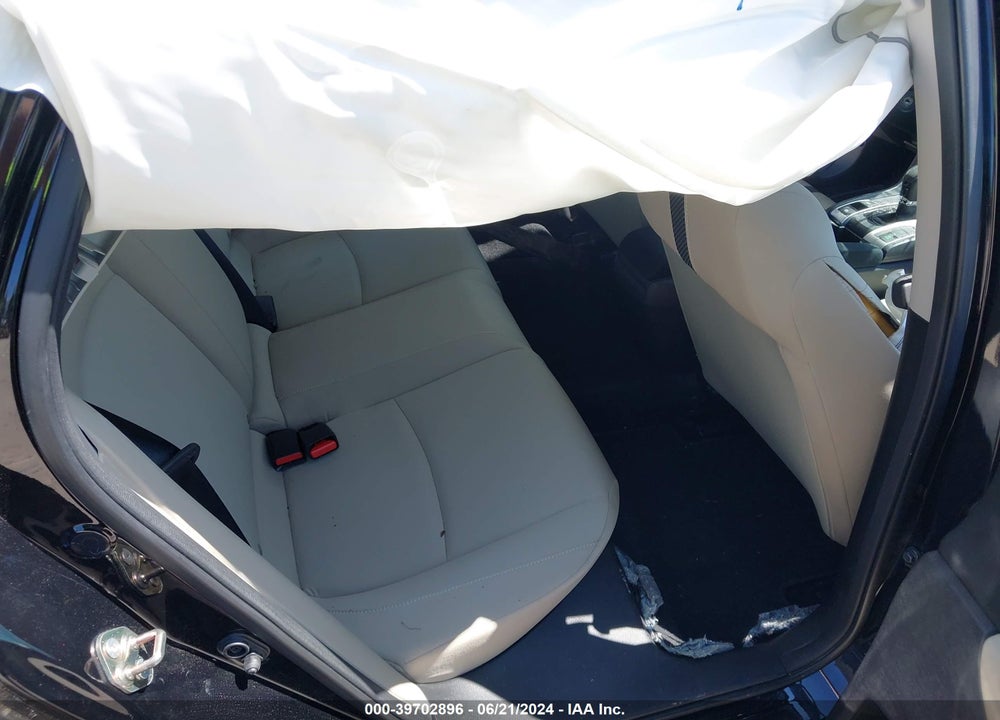 2017 HONDA CIVIC LX VIN: 19XFC2F53HE207789