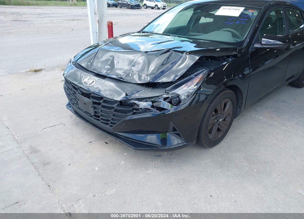 2021 HYUNDAI ELANTRA SEL VIN: KMHLM4AG1MU182113