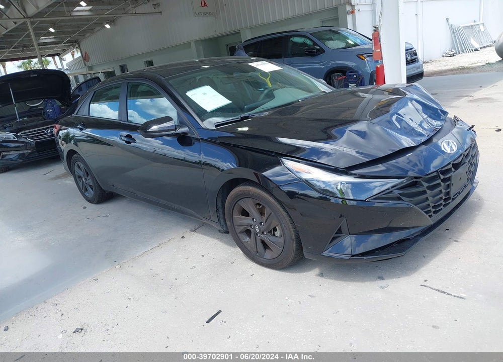 2021 HYUNDAI ELANTRA SEL VIN: KMHLM4AG1MU182113