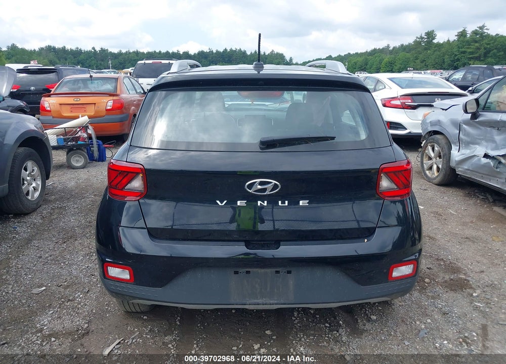 2023 HYUNDAI VENUE SEL VIN: KMHRC8A39PU230754