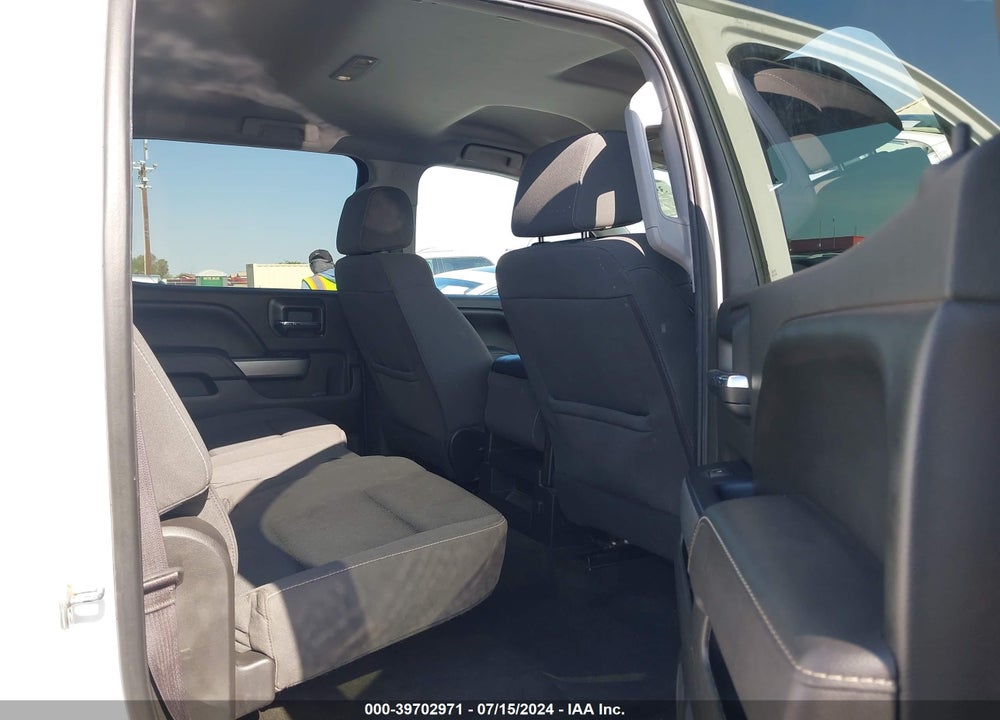 2016 CHEVROLET SILVERADO 1500 2LT VIN: 3GCUKRECXGG301108