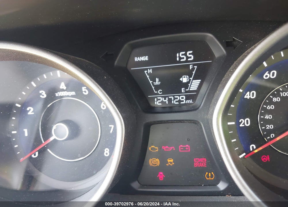 2014 HYUNDAI ELANTRA SE VIN: 5NPDH4AE1EH507558