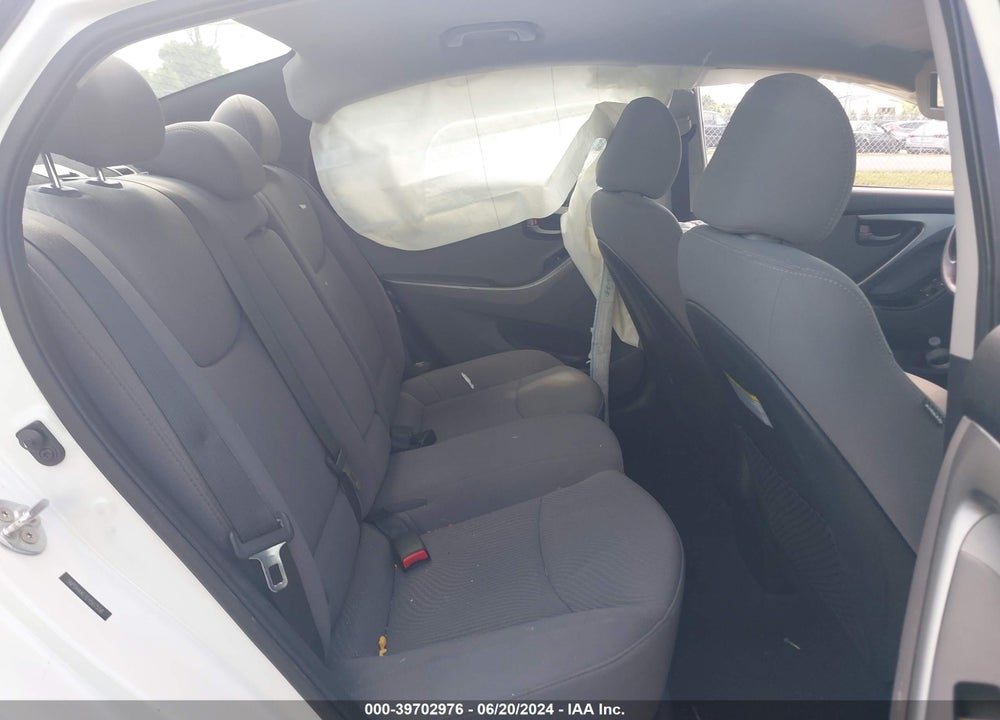 2014 HYUNDAI ELANTRA SE VIN: 5NPDH4AE1EH507558