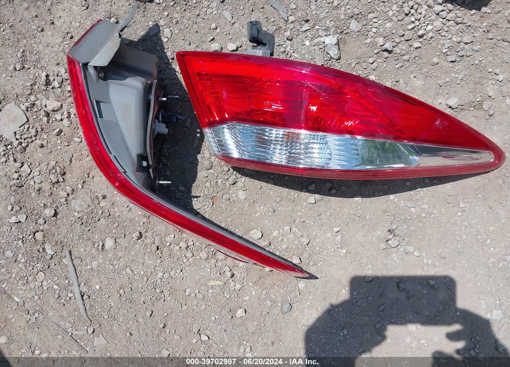 2017 TOYOTA CAMRY HYBRID LE VIN: 4T1BD1FKXHU214926