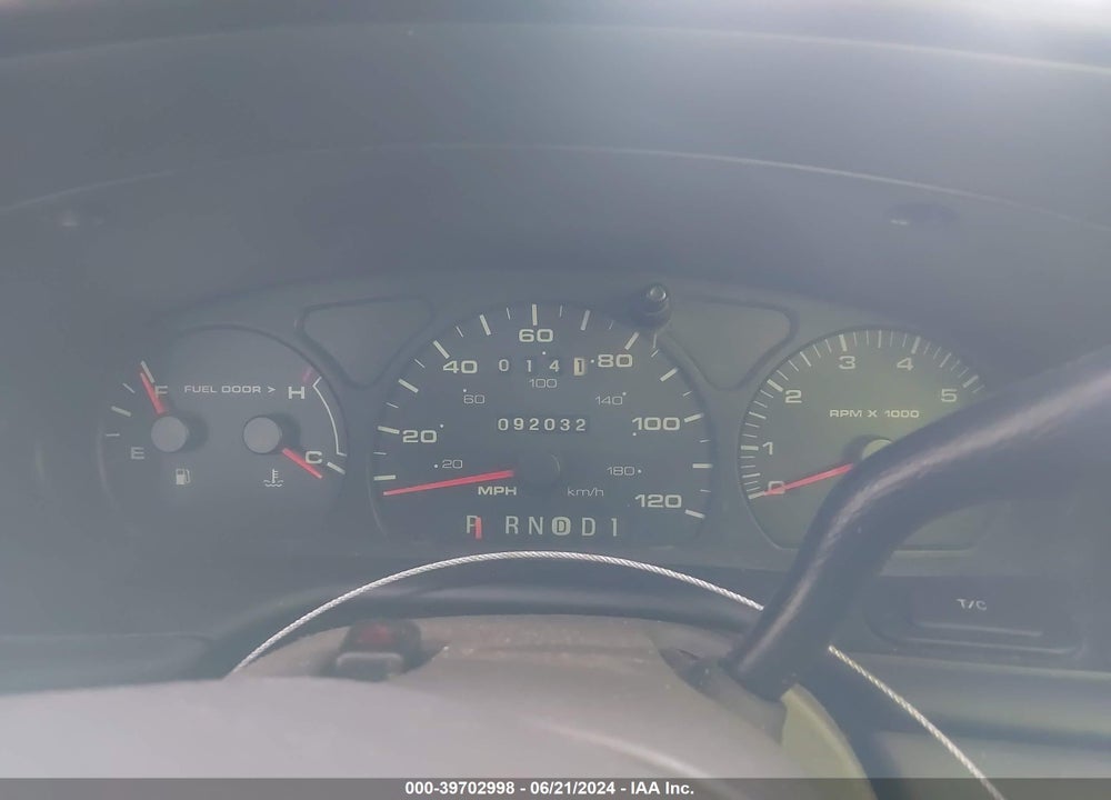 2002 FORD TAURUS SE VIN: 1FAHP53U32G186787