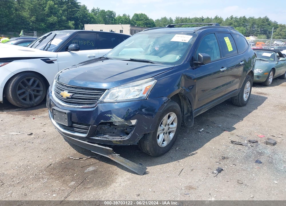 2015 CHEVROLET TRAVERSE LS VIN: 1GNKVFED9FJ381902