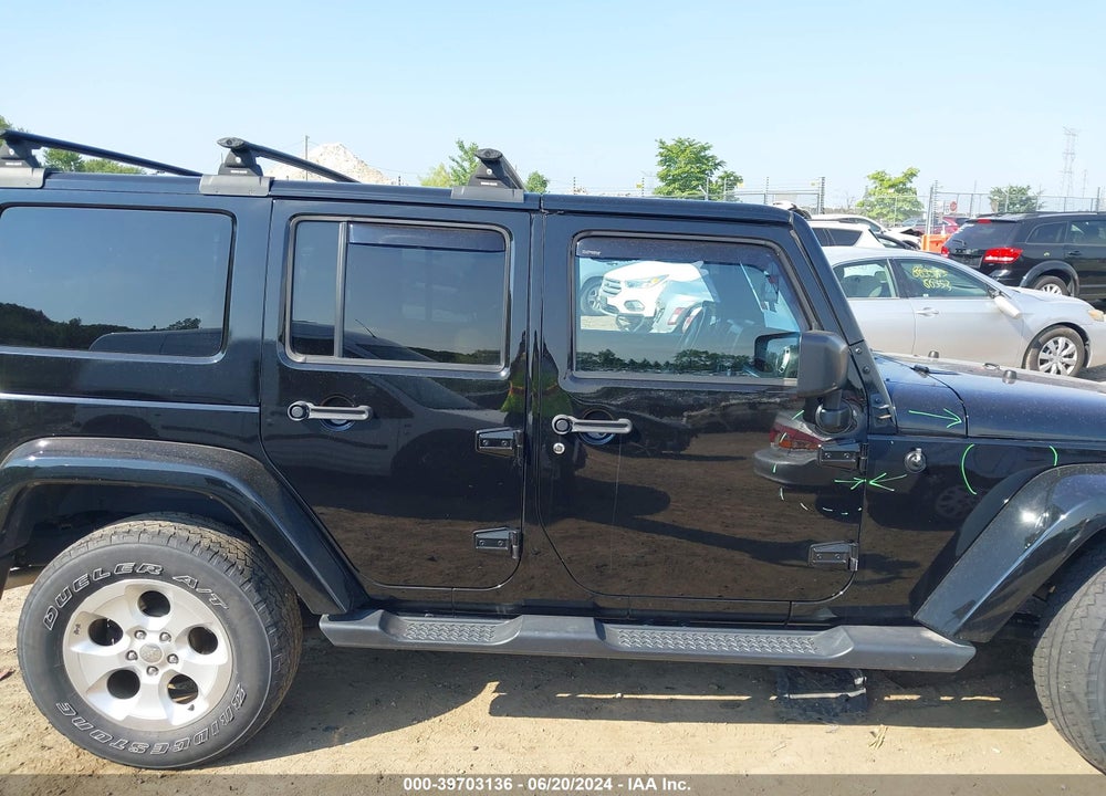 2015 JEEP WRANGLER UNLIMITED SAHARA VIN: 1C4HJWEG5FL770193