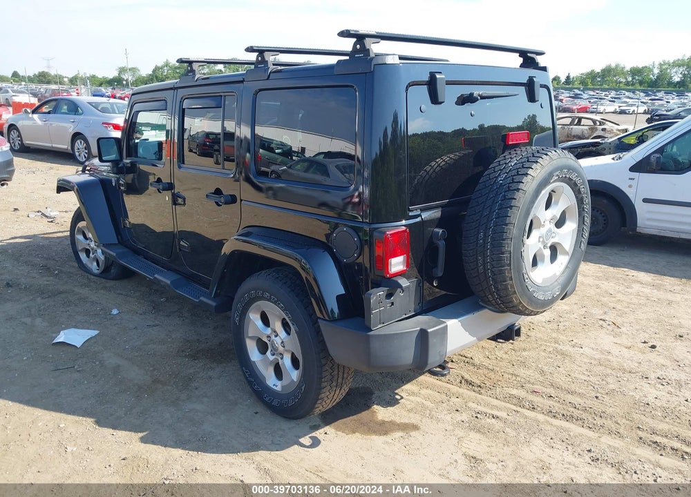 2015 JEEP WRANGLER UNLIMITED SAHARA VIN: 1C4HJWEG5FL770193