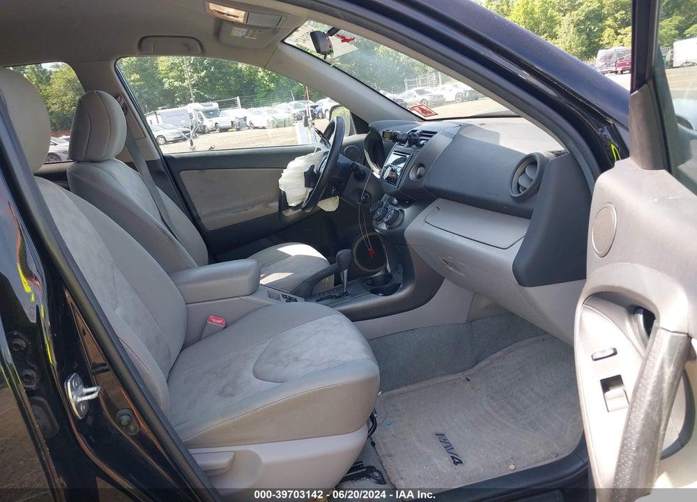 2011 TOYOTA RAV4 VIN: 2T3ZF4DV7BW078373