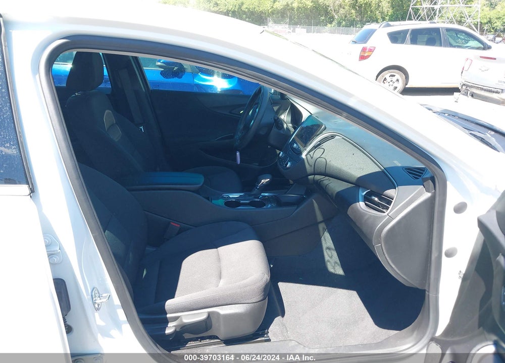 2022 CHEVROLET MALIBU FWD LT VIN: 1G1ZD5ST4NF143675