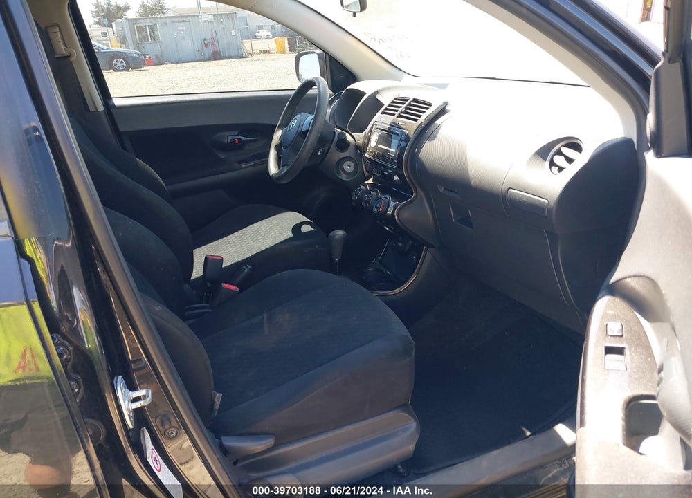 2008 SCION XD VIN: JTKKU104X8J007476