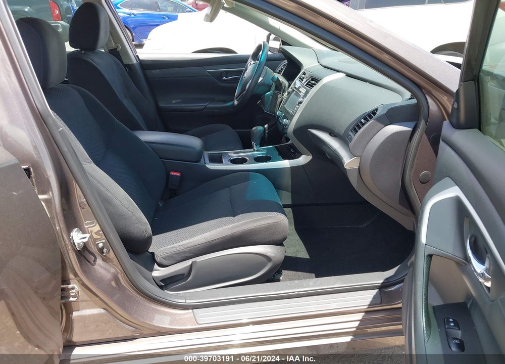 2015 NISSAN ALTIMA VIN: 1N4AL3AP1FC249638