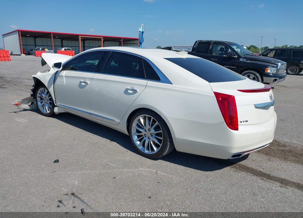 2015 CADILLAC XTS PLATINUM VIN: 2G61S5S38F9276429