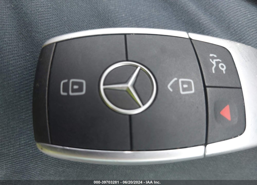 2020 MERCEDES-BENZ GLC 300 VIN: W1N0G8DB1LF864149