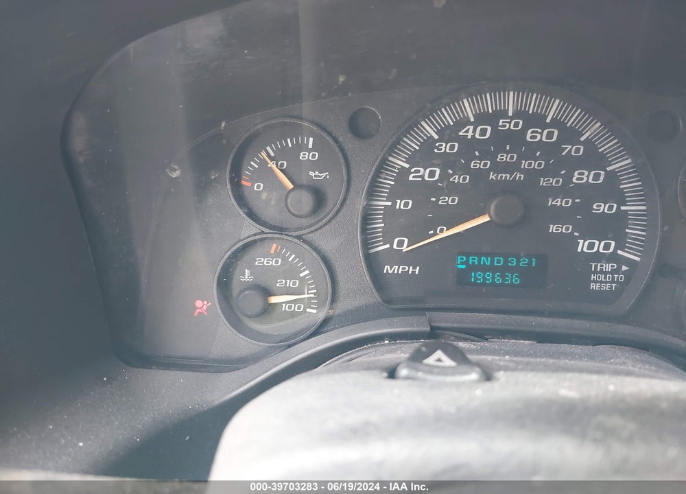 2005 CHEVROLET EXPRESS VIN: 1GCGG25V651240729