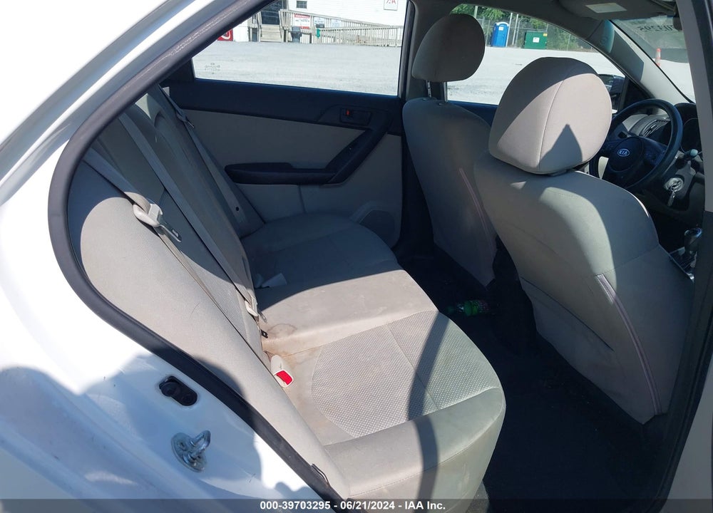 2011 KIA FORTE EX VIN: KNAFU4A20B5391157