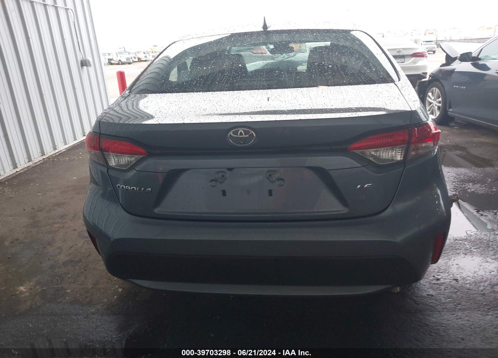 2021 TOYOTA COROLLA LE VIN: 5YFEPMAE7MP151657