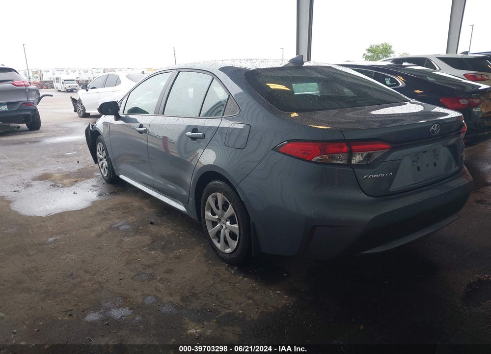 2021 TOYOTA COROLLA LE VIN: 5YFEPMAE7MP151657