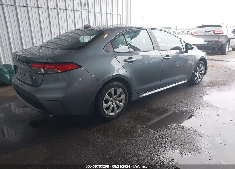 2021 TOYOTA COROLLA LE VIN: 5YFEPMAE7MP151657
