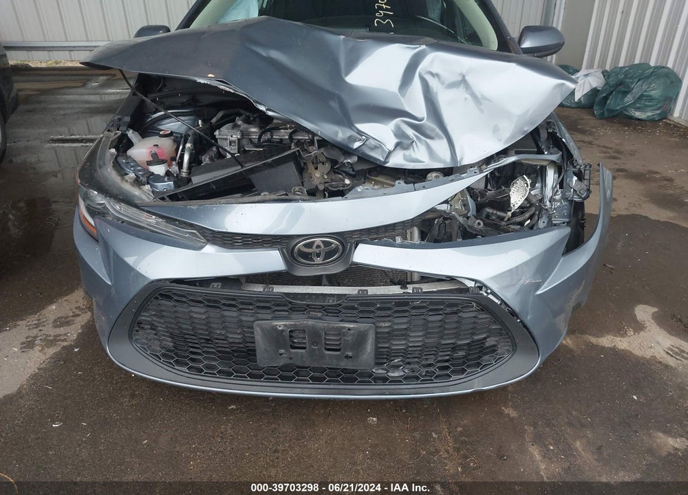 2021 TOYOTA COROLLA LE VIN: 5YFEPMAE7MP151657