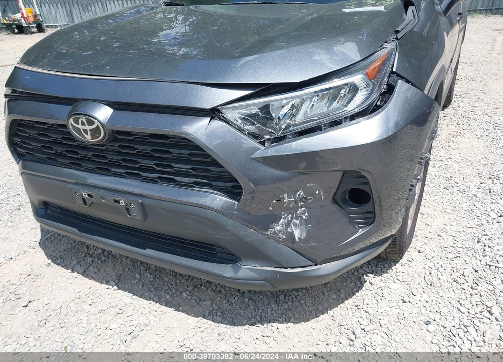 2021 TOYOTA RAV4 XLE VIN: 2T3P1RFV4MC185174