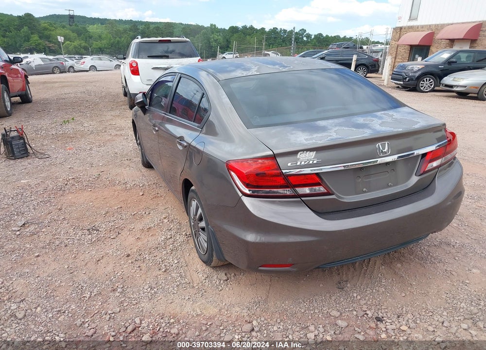 2013 HONDA CIVIC LX VIN: 2HGFB2F5XDH559755
