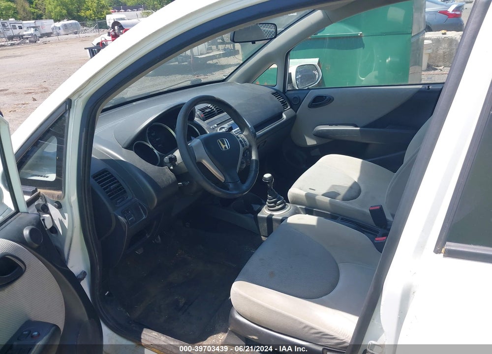 2007 HONDA FIT SPORT VIN: JHMGD37607S031843