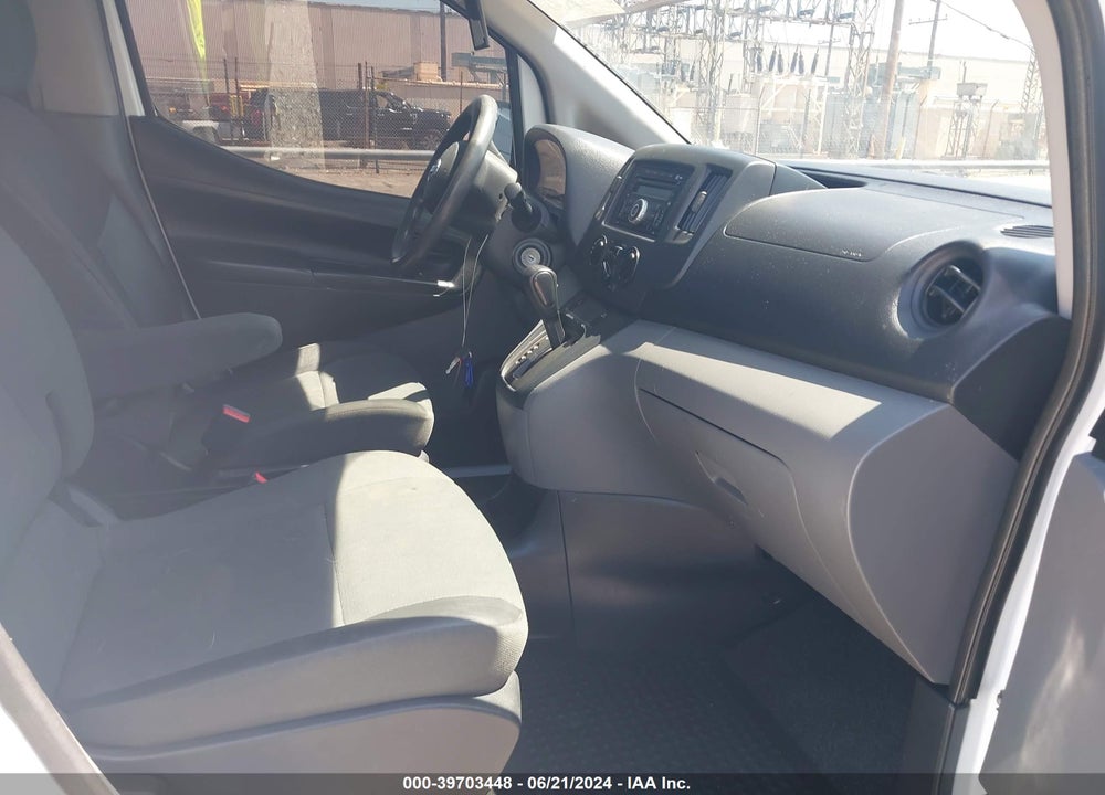 2015 NISSAN NV200 S VIN: 3N6CM0KN6FK719407