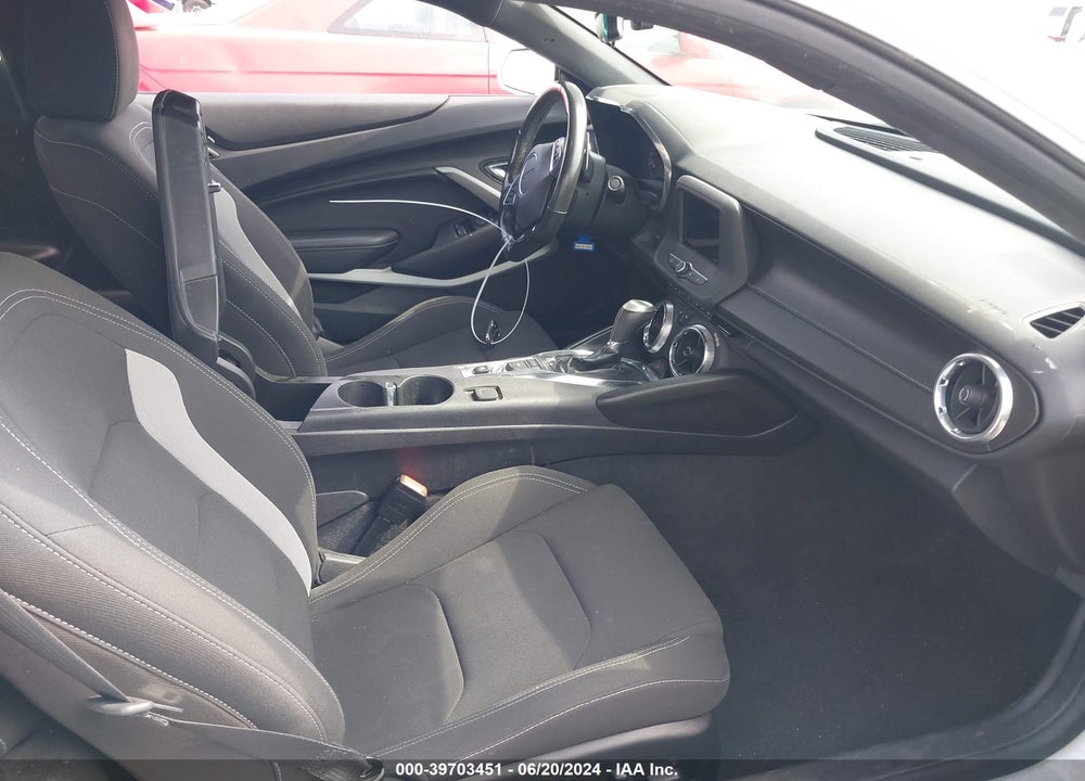 2019 CHEVROLET CAMARO 1LT VIN: 1G1FB1RX6K0132203