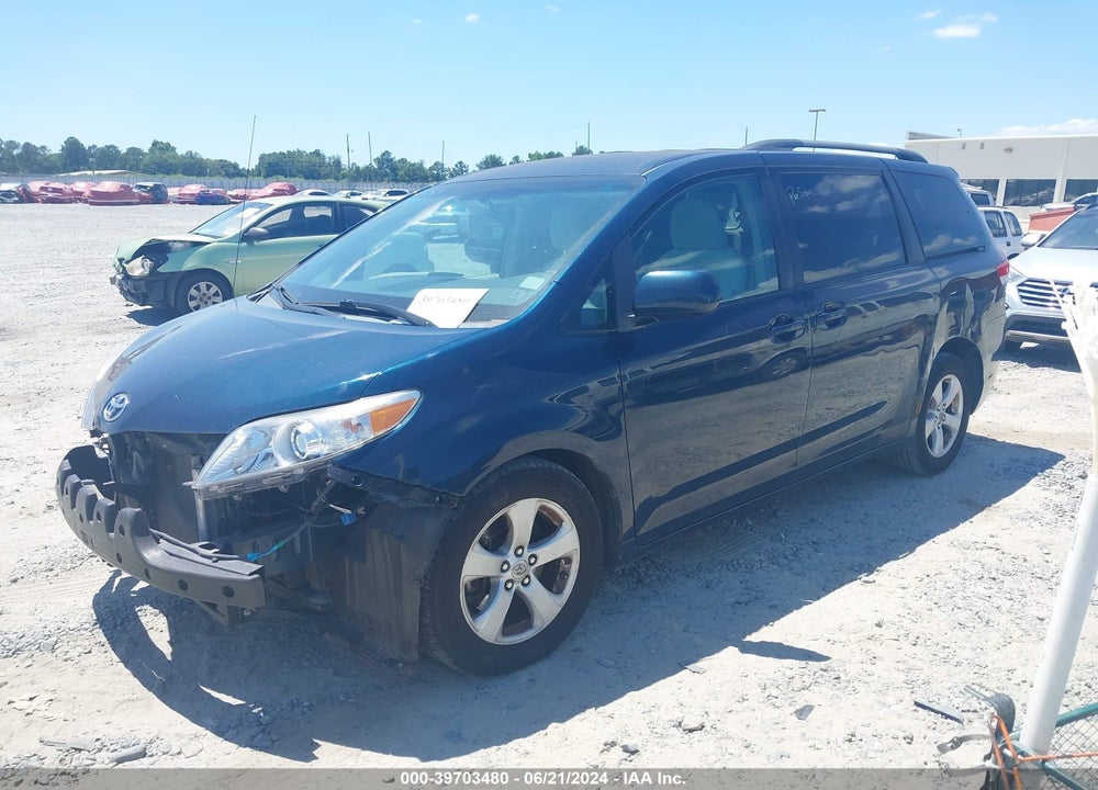 2011 TOYOTA SIENNA LE V6 VIN: 5TDKK3DCXBS045701