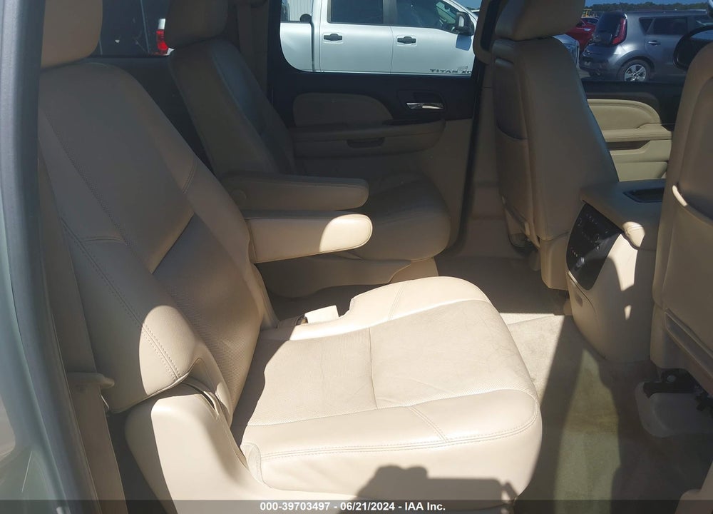 2014 GMC YUKON XL 1500 DENALI VIN: 1GKS1MEF7ER223492