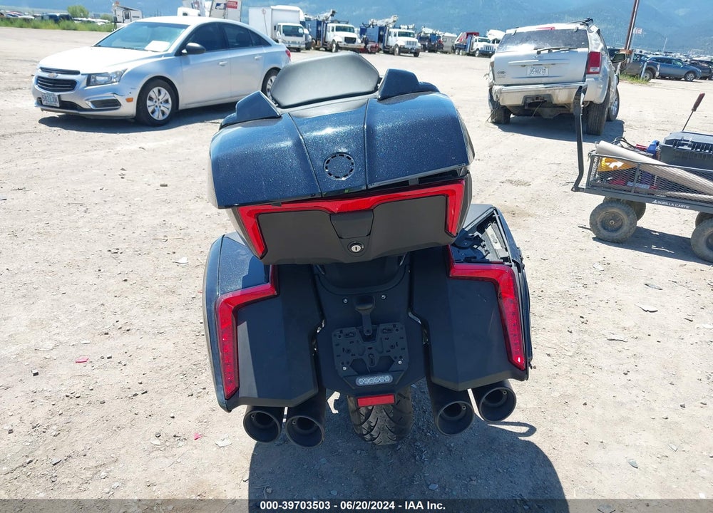 2022 BMW K1600 B VIN: WB10F6306N6F90710