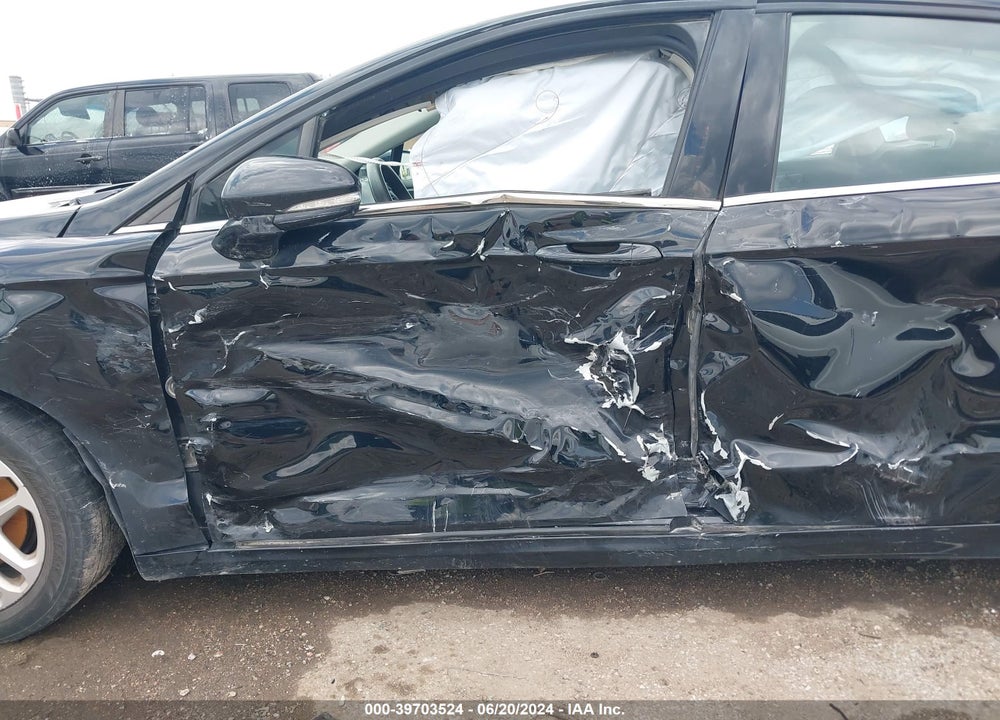 2016 FORD FUSION SE VIN: 1FA6P0H73G5103844