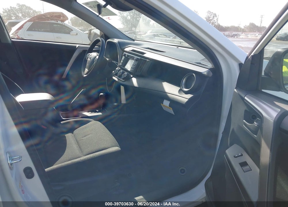 2017 TOYOTA RAV4 LE VIN: JTMZFREVXHJ148726