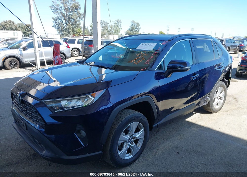 2021 TOYOTA RAV4 XLE VIN: 2T3W1RFV9MW121495