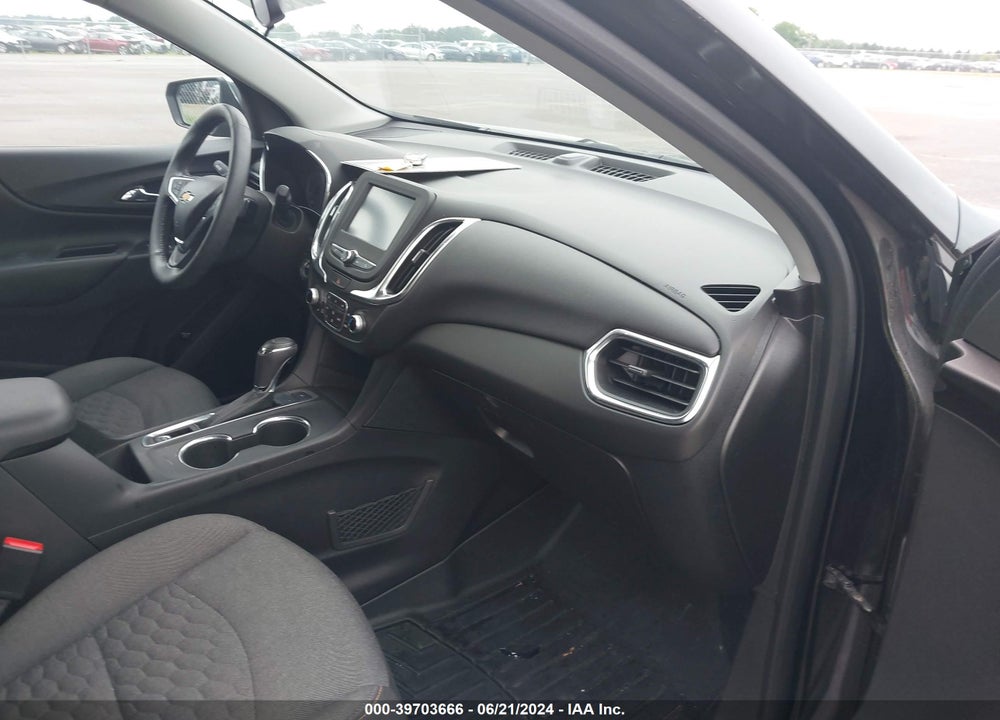 2018 CHEVROLET EQUINOX LT VIN: 2GNAXSEV5J6182410