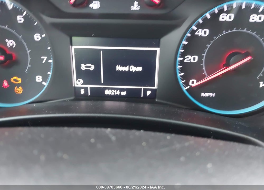 2018 CHEVROLET EQUINOX LT VIN: 2GNAXSEV5J6182410