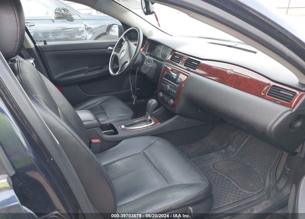 2008 CHEVROLET IMPALA LTZ VIN: 2G1WU583589148147