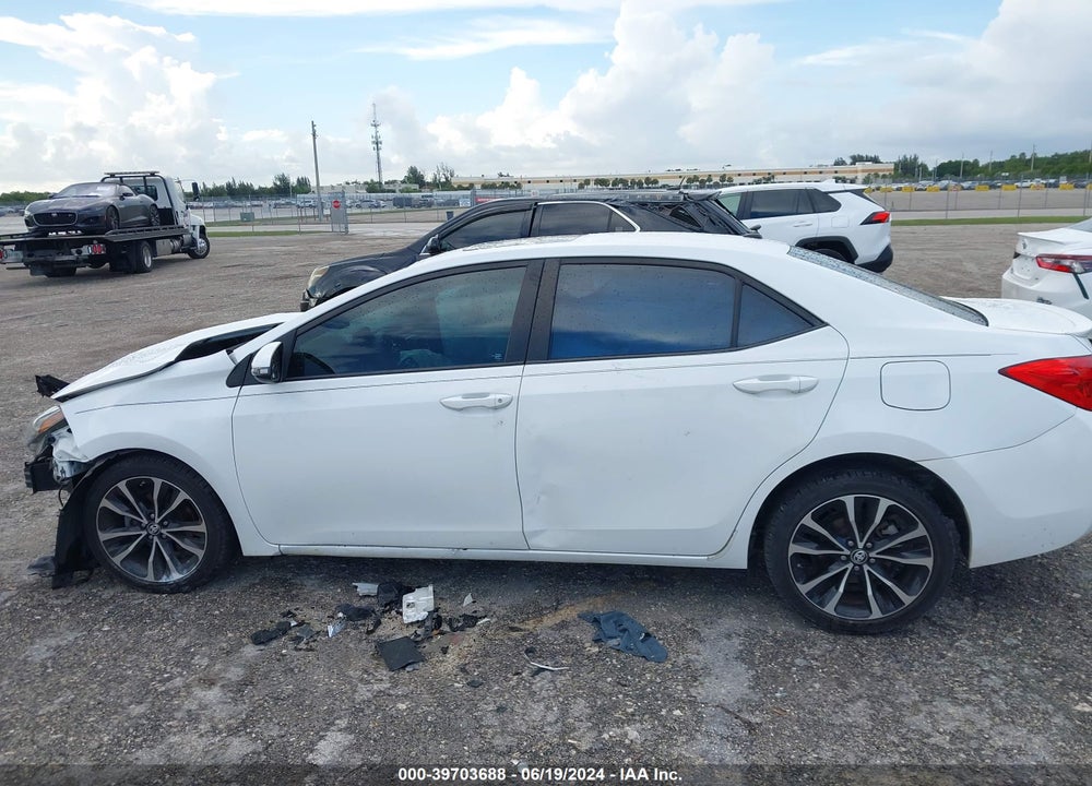 2017 TOYOTA COROLLA SE VIN: 5YFBURHE5HP657945