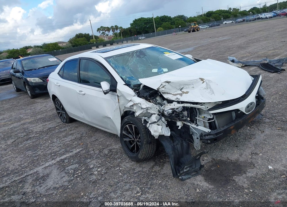 2017 TOYOTA COROLLA SE VIN: 5YFBURHE5HP657945