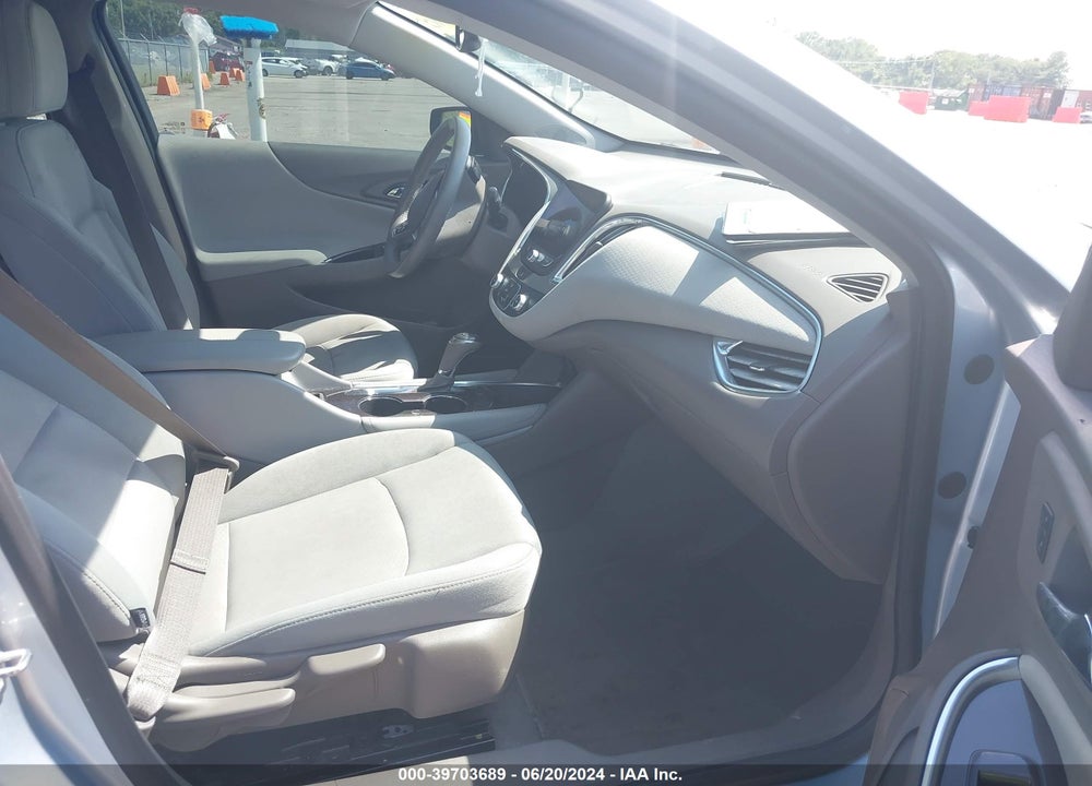2017 CHEVROLET MALIBU 1LT VIN: 1G1ZE5ST4HF146013