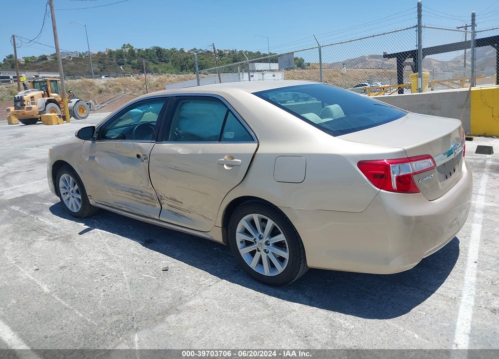 2012 TOYOTA CAMRY XLE VIN: 4T4BF1FK4CR173928