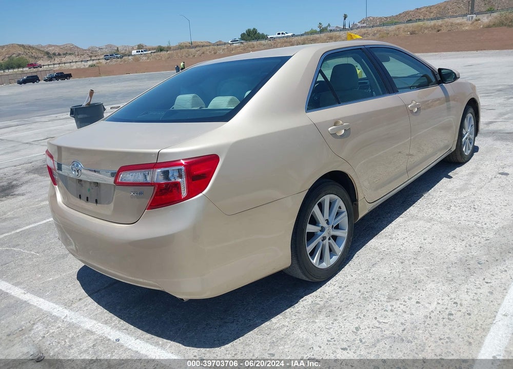 2012 TOYOTA CAMRY XLE VIN: 4T4BF1FK4CR173928
